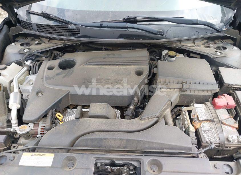 Photo 10 of 2018 Nissan Altima 2.5 SR (VIN 1N4AL3AP4JC153060)