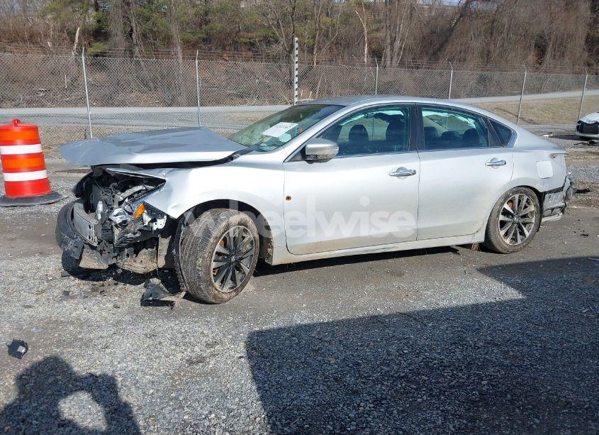 Photo 14 of 2018 Nissan Altima 2.5 SL (VIN 1N4AL3AP4JC167847)