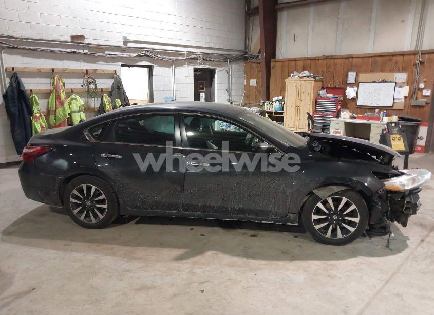 Photo 14 of 2018 Nissan Altima 2.5 SV (VIN 1N4AL3AP4JC181814)