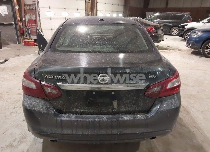 Photo 17 of 2018 Nissan Altima 2.5 SV (VIN 1N4AL3AP4JC181814)