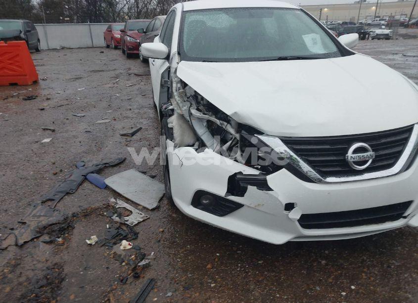 Photo 6 of 2018 Nissan Altima 2.5 SV (VIN 1N4AL3AP4JC185331)