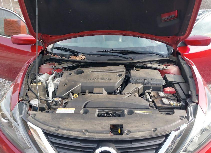 Photo 10 of 2018 Nissan Altima 2.5 SR (VIN 1N4AL3AP4JC187483)