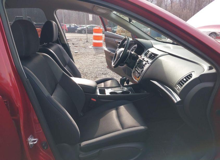 Photo 5 of 2018 Nissan Altima 2.5 SR (VIN 1N4AL3AP4JC187483)