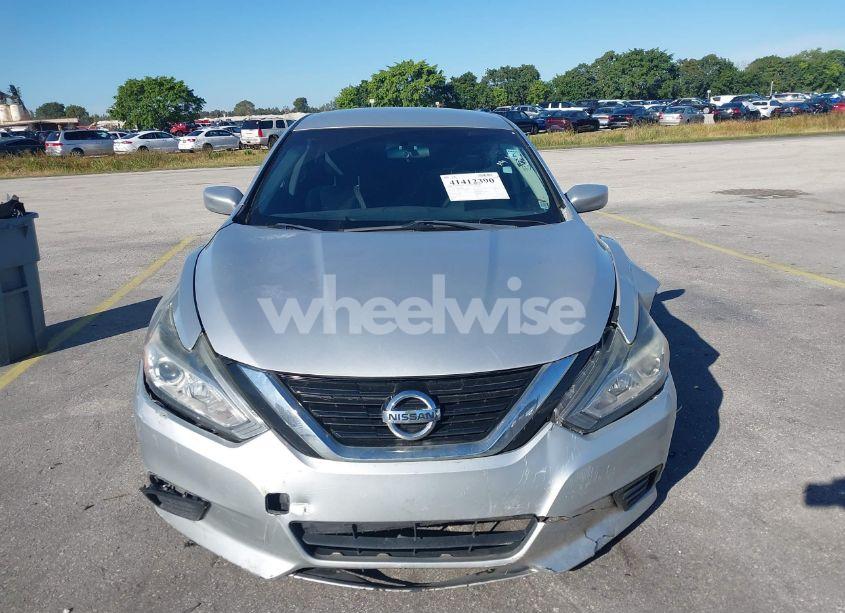 Photo 12 of 2018 Nissan Altima 2.5 S (VIN 1N4AL3AP4JC203178)