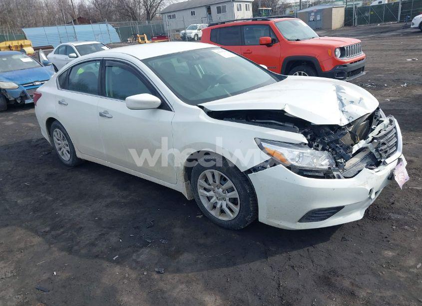 2018 Nissan Altima 2.5 S (VIN 1N4AL3AP4JC207375) main photo