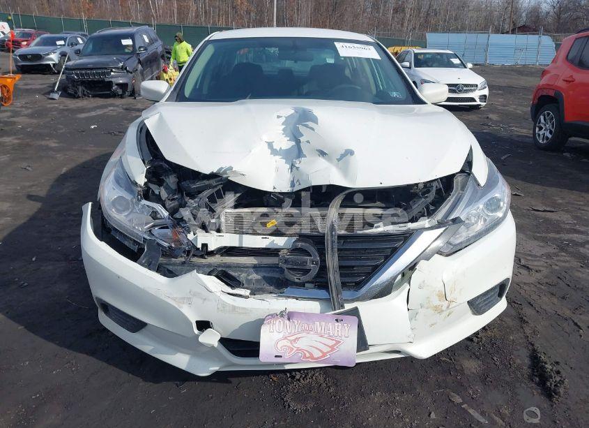 Photo 6 of 2018 Nissan Altima 2.5 S (VIN 1N4AL3AP4JC207375)