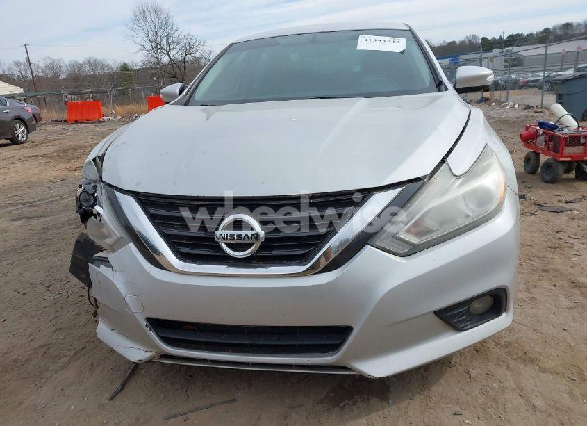 Photo 12 of 2018 Nissan Altima 2.5 SL (VIN 1N4AL3AP4JC227576)
