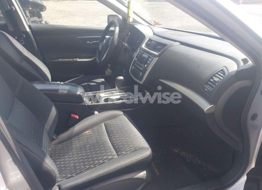 Photo 5 of 2018 Nissan Altima 2.5 S (VIN 1N4AL3AP4JC229957)