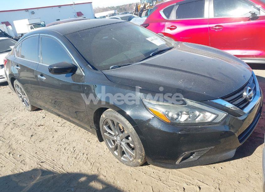 2018 Nissan Altima 2.5 SR (VIN 1N4AL3AP4JC234673) main photo
