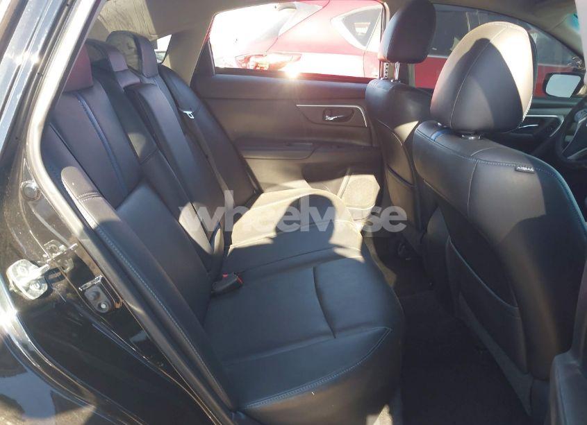 Photo 8 of 2018 Nissan Altima 2.5 SR (VIN 1N4AL3AP4JC234673)