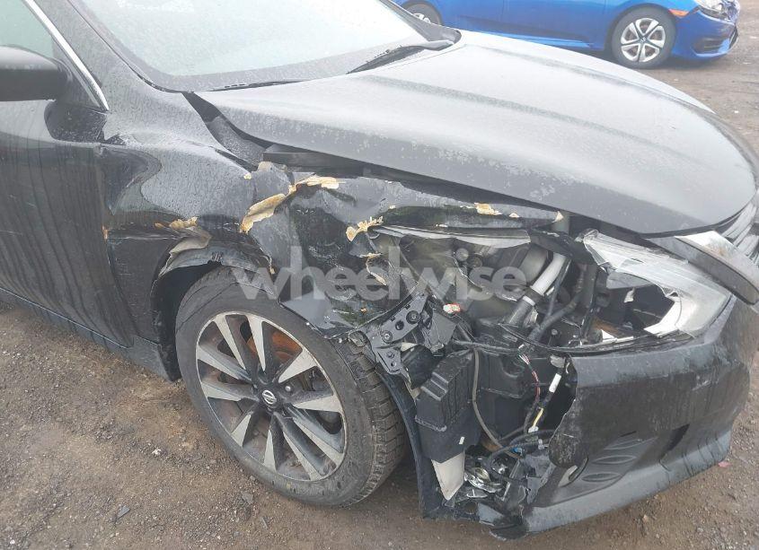 Photo 6 of 2018 Nissan Altima 2.5 SV (VIN 1N4AL3AP4JC247620)