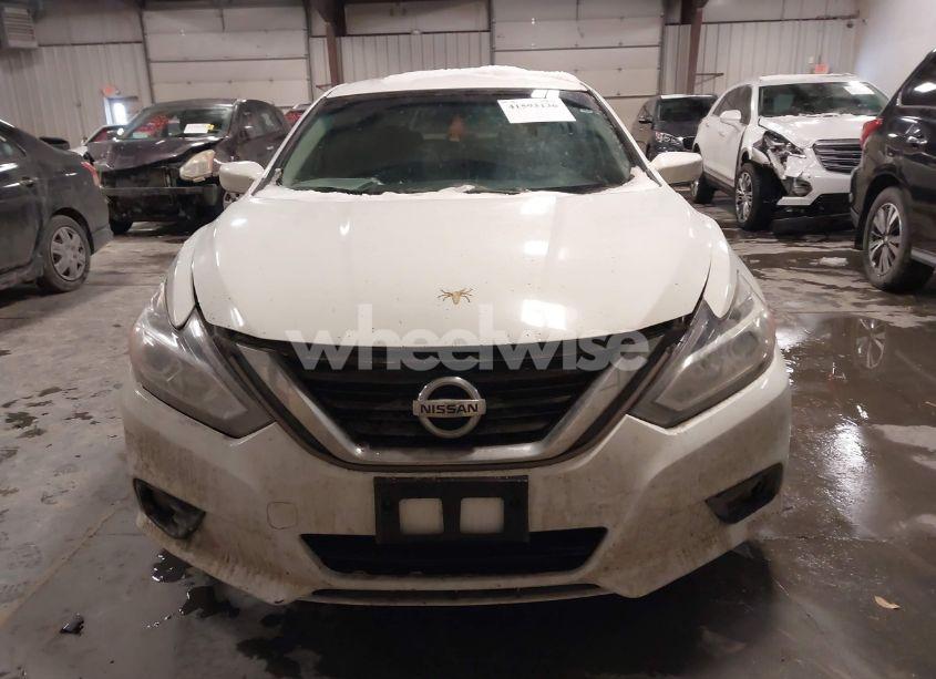 Photo 12 of 2018 Nissan Altima 2.5 SV (VIN 1N4AL3AP4JC260710)