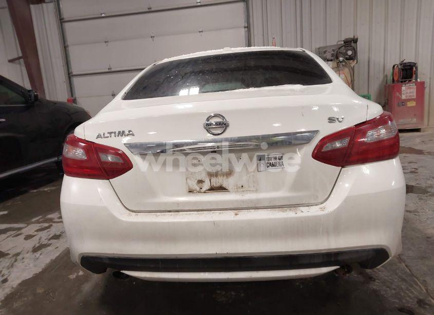 Photo 16 of 2018 Nissan Altima 2.5 SV (VIN 1N4AL3AP4JC260710)
