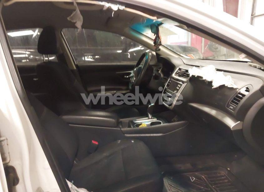 Photo 5 of 2018 Nissan Altima 2.5 SV (VIN 1N4AL3AP4JC260710)