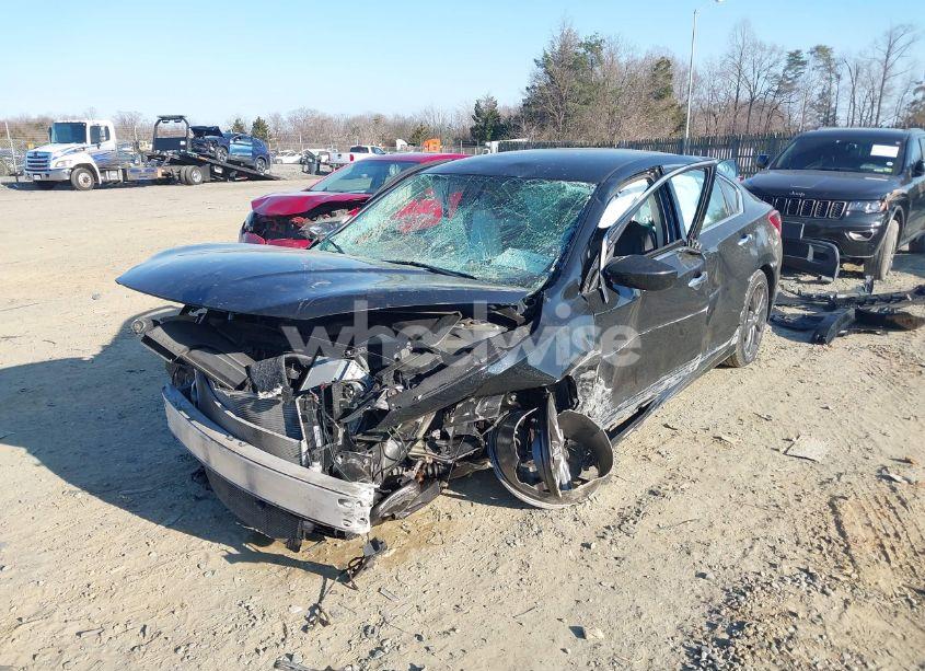 Photo 6 of 2018 Nissan Altima 2.5 SR (VIN 1N4AL3AP4JC264160)