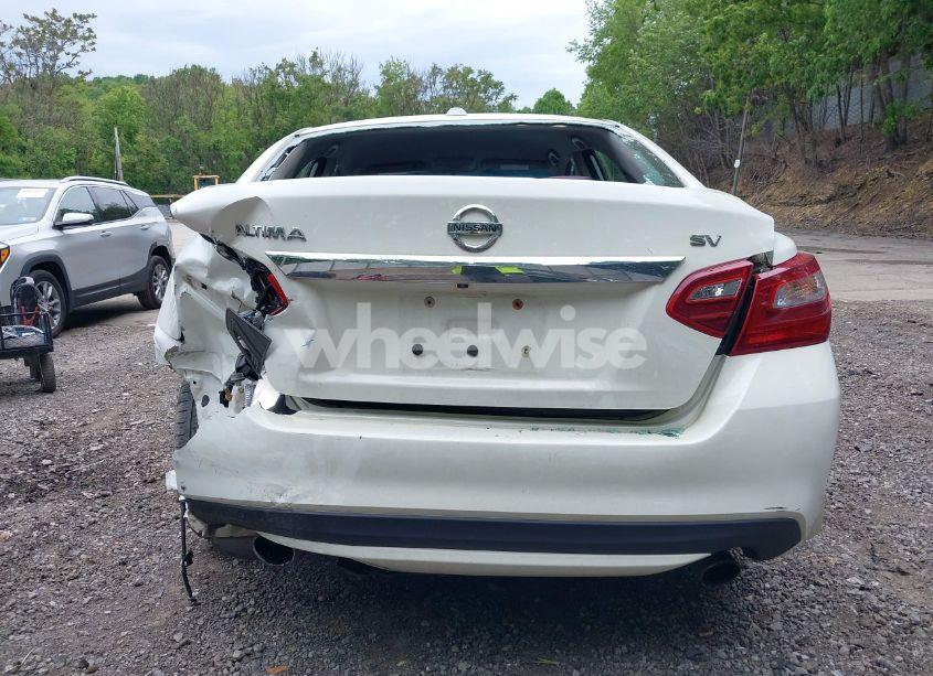 Photo 16 of 2018 Nissan Altima 2.5 SV (VIN 1N4AL3AP4JC269651)