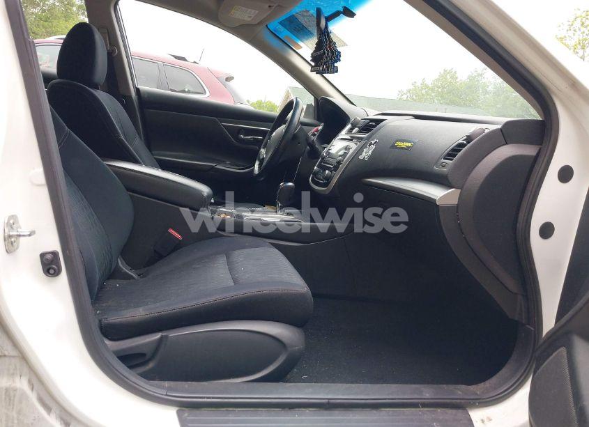 Photo 5 of 2018 Nissan Altima 2.5 SV (VIN 1N4AL3AP4JC269651)