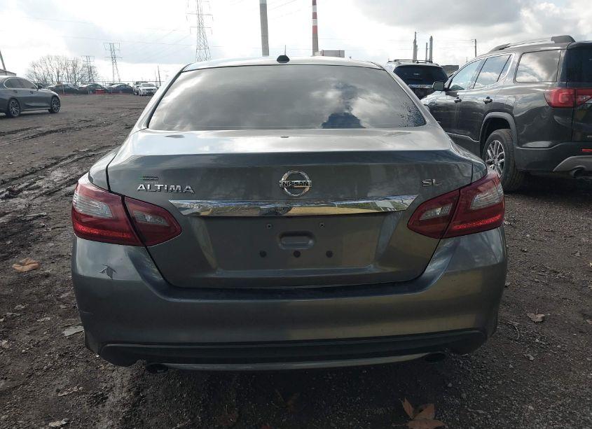 Photo 16 of 2018 Nissan Altima 2.5 SL (VIN 1N4AL3AP4JC271979)