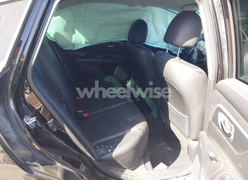 Photo 8 of 2018 Nissan Altima 2.5 SR (VIN 1N4AL3AP4JC284490)