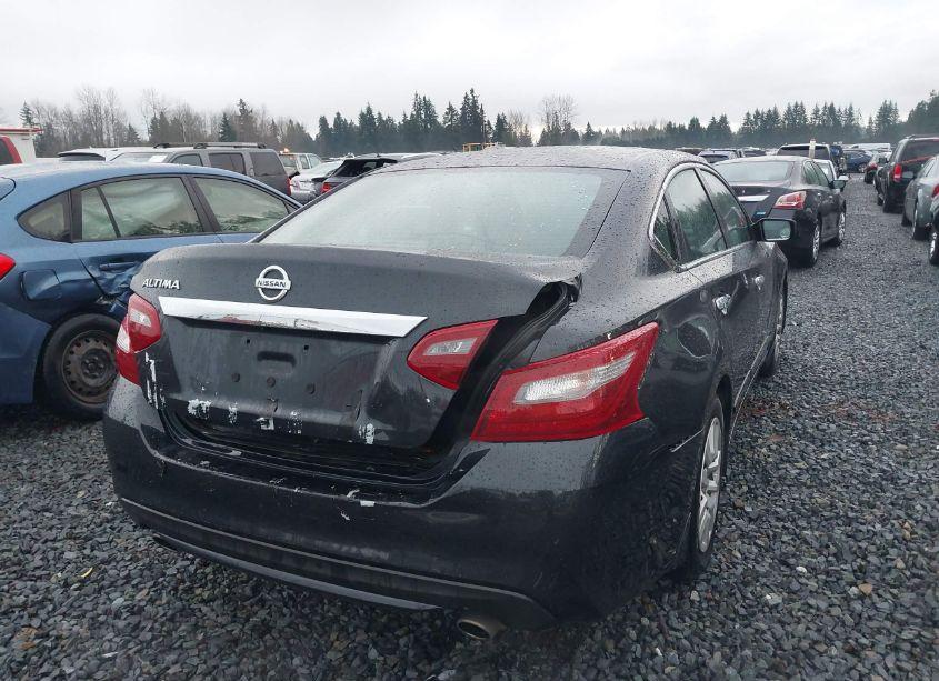 Photo 6 of 2018 Nissan Altima 2.5 S (VIN 1N4AL3AP4JC289348)