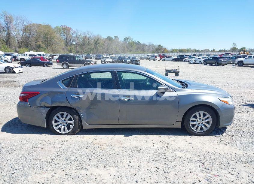 Photo 13 of 2018 Nissan Altima 2.5 S (VIN 1N4AL3AP4JC293514)