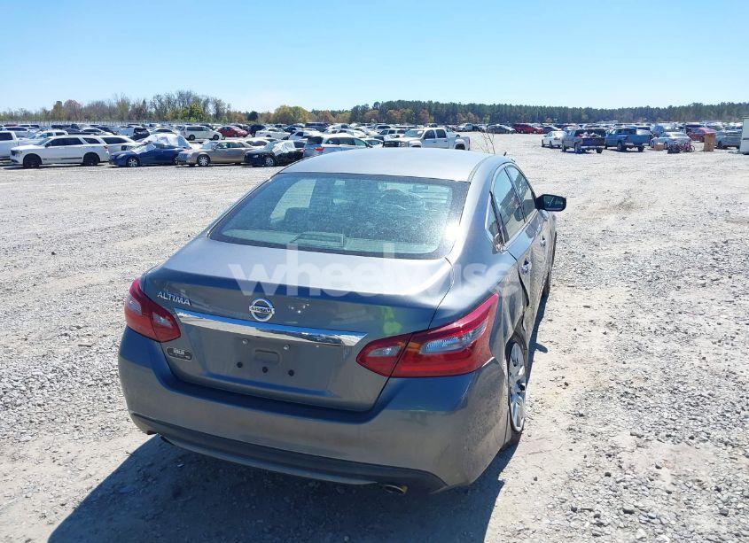 Photo 6 of 2018 Nissan Altima 2.5 S (VIN 1N4AL3AP4JC293514)