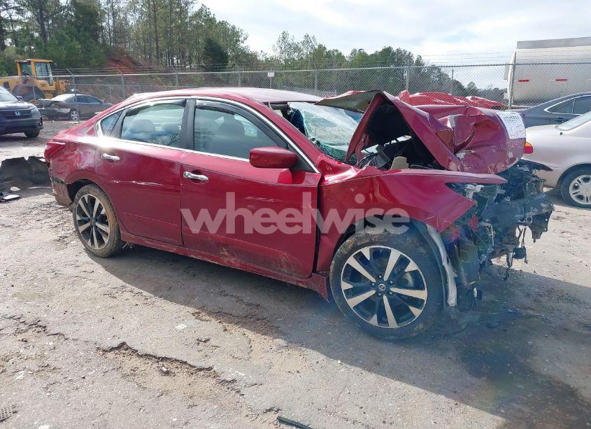 2018 Nissan Altima 2.5 SR (VIN 1N4AL3AP4JC297482) main photo