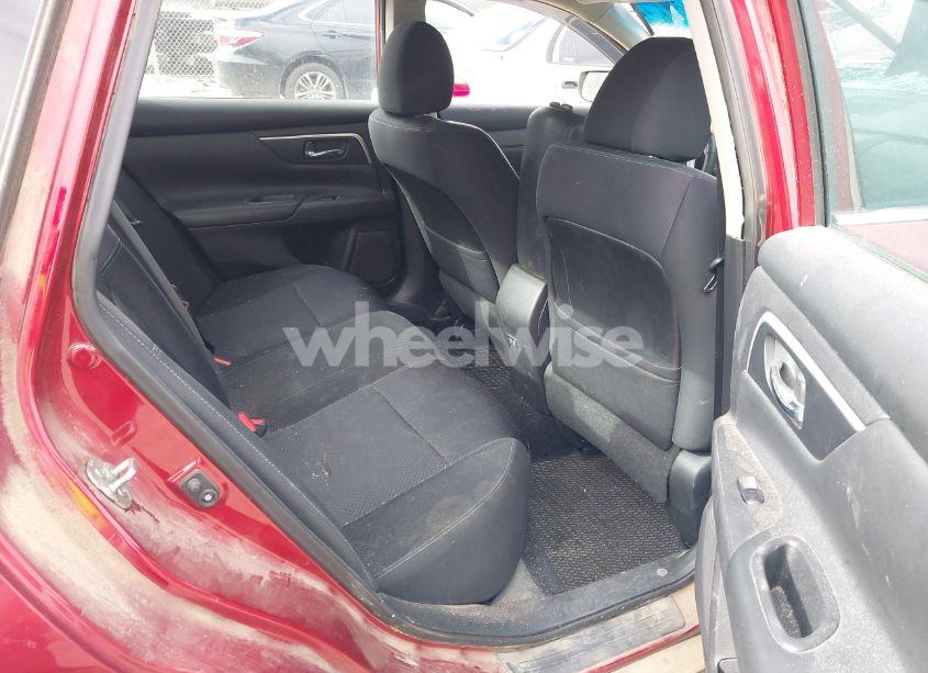 Photo 8 of 2018 Nissan Altima 2.5 SR (VIN 1N4AL3AP4JC297482)