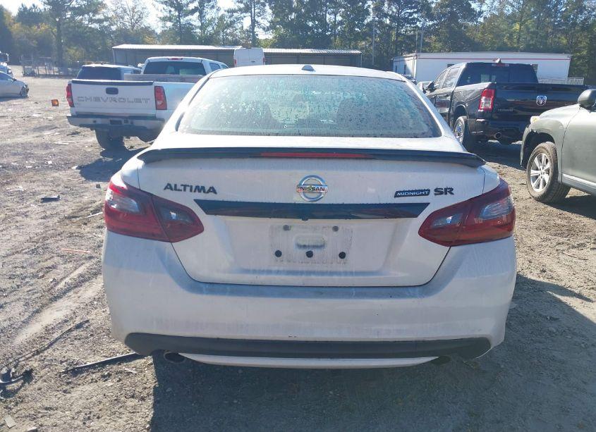 Photo 16 of 2018 Nissan Altima 2.5 SR (VIN 1N4AL3AP4JC474757)