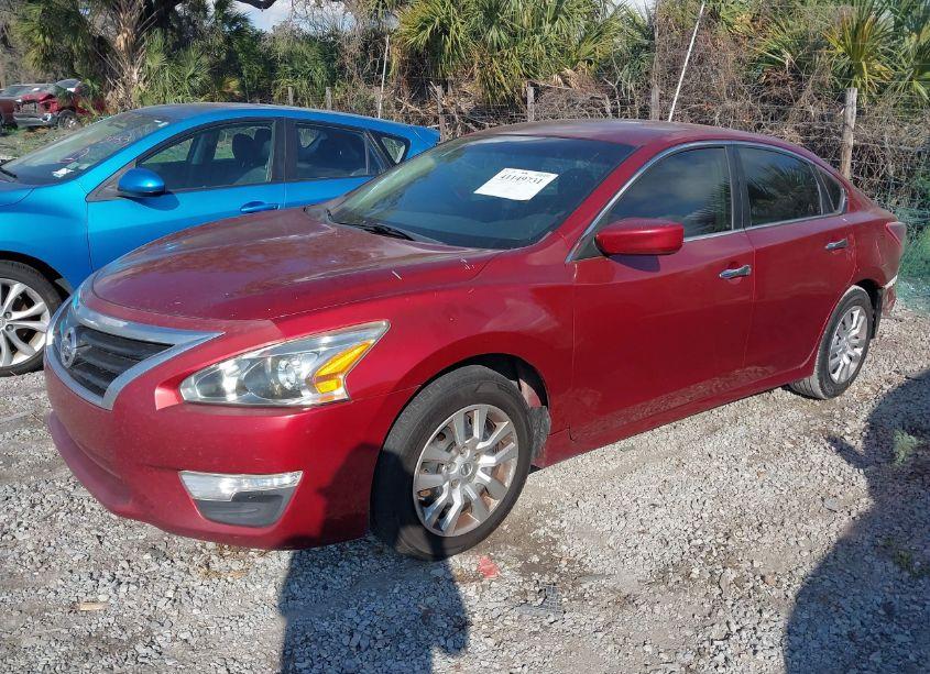 Photo 2 of 2013 Nissan Altima 2.5 S (VIN 1N4AL3AP5DC111310)