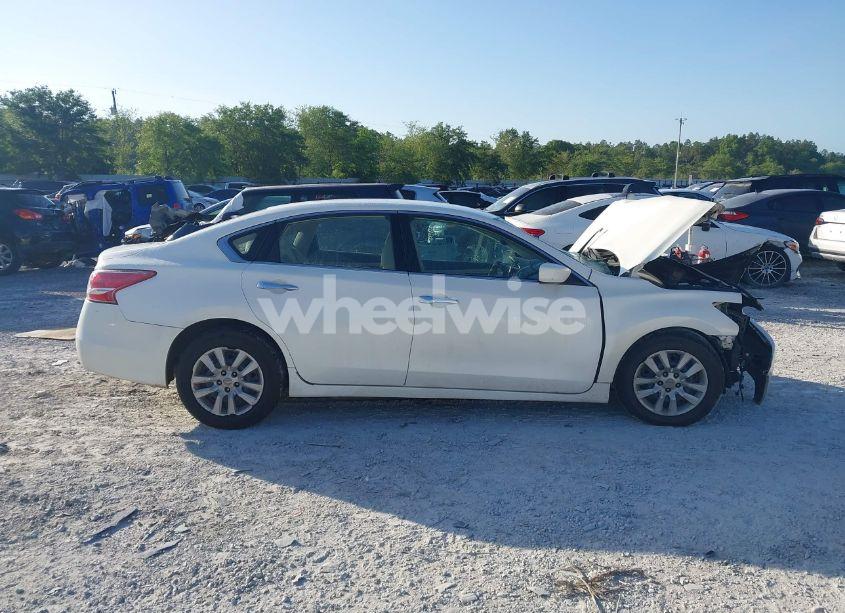 Photo 13 of 2013 Nissan Altima 2.5 S (VIN 1N4AL3AP5DC115292)