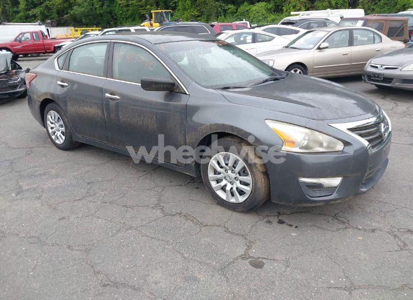 2013 Nissan Altima 2.5 S (VIN 1N4AL3AP5DC120282) main photo
