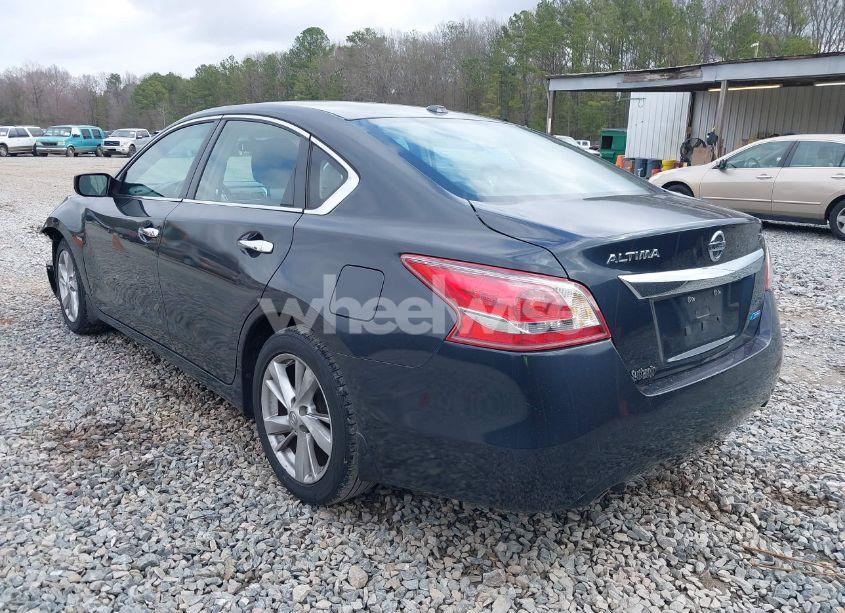 Photo 3 of 2013 Nissan Altima 2.5 SV (VIN 1N4AL3AP5DC139057)