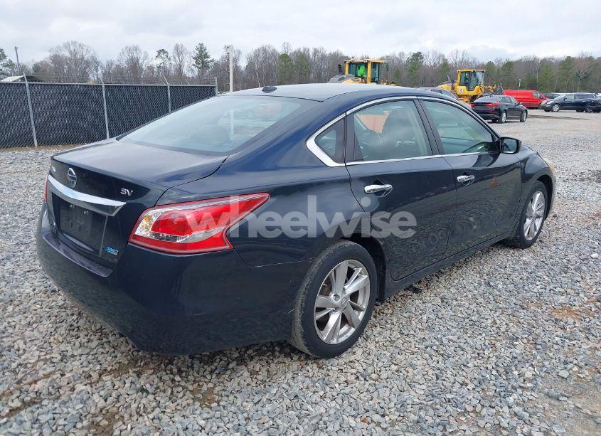 Photo 4 of 2013 Nissan Altima 2.5 SV (VIN 1N4AL3AP5DC139057)