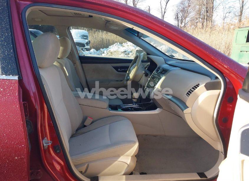 Photo 5 of 2013 Nissan Altima 2.5 SV (VIN 1N4AL3AP5DC143819)