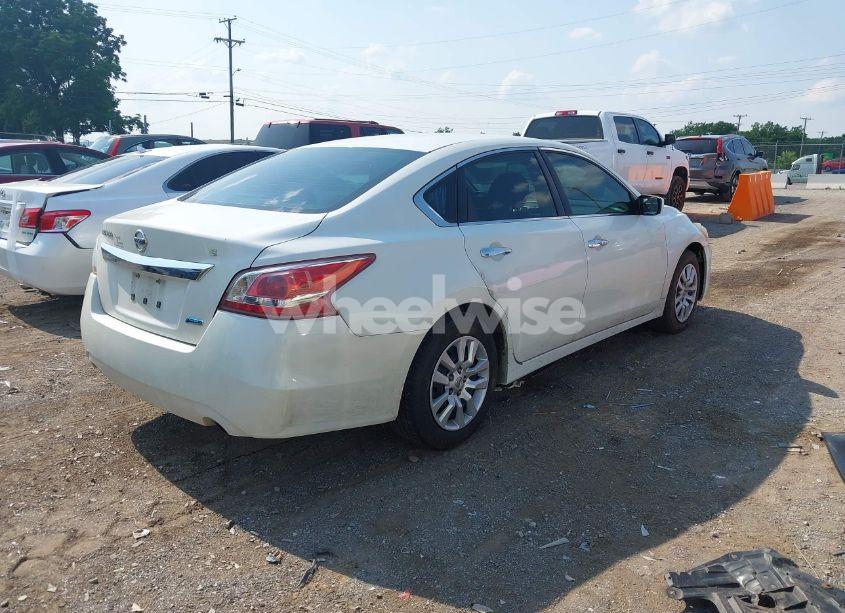 Photo 4 of 2013 Nissan Altima 2.5 S (VIN 1N4AL3AP5DC148809)