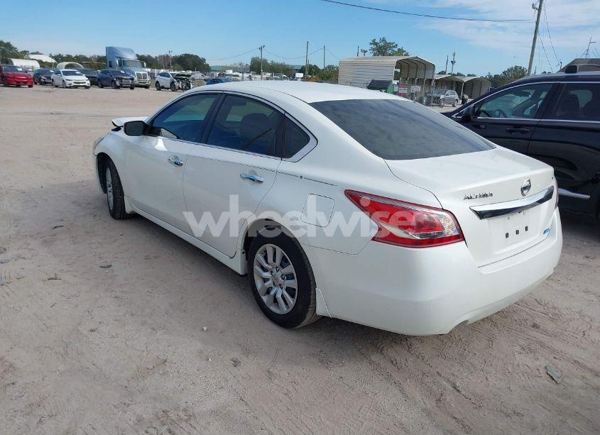 Photo 3 of 2013 Nissan Altima 2.5 S (VIN 1N4AL3AP5DC169353)