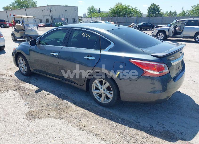 Photo 3 of 2013 Nissan Altima 2.5 SL (VIN 1N4AL3AP5DC172950)
