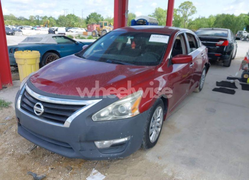 Photo 2 of 2013 Nissan Altima 2.5 S (VIN 1N4AL3AP5DC203050)