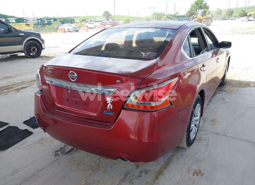 Photo 4 of 2013 Nissan Altima 2.5 S (VIN 1N4AL3AP5DC203050)