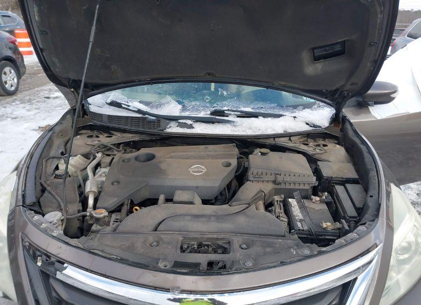 Photo 10 of 2013 Nissan Altima 2.5 SV (VIN 1N4AL3AP5DC216364)