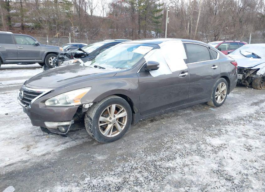 Photo 2 of 2013 Nissan Altima 2.5 SV (VIN 1N4AL3AP5DC216364)