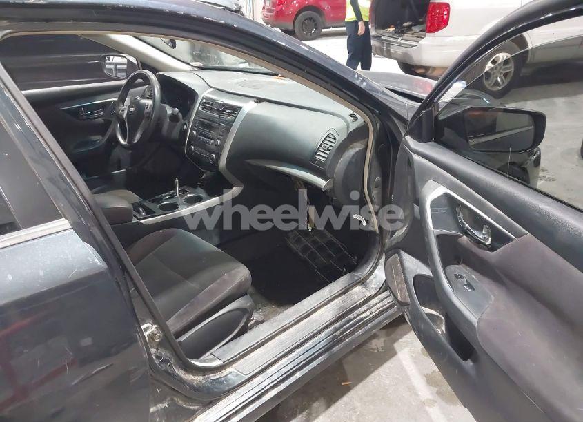 Photo 5 of 2013 Nissan Altima 2.5 S (VIN 1N4AL3AP5DC225887)