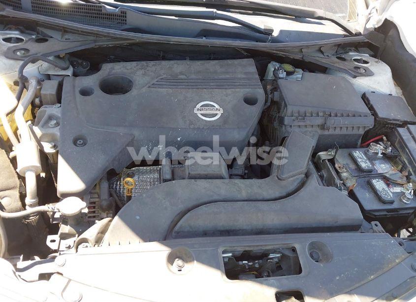 Photo 10 of 2013 Nissan Altima 2.5 S (VIN 1N4AL3AP5DC232614)
