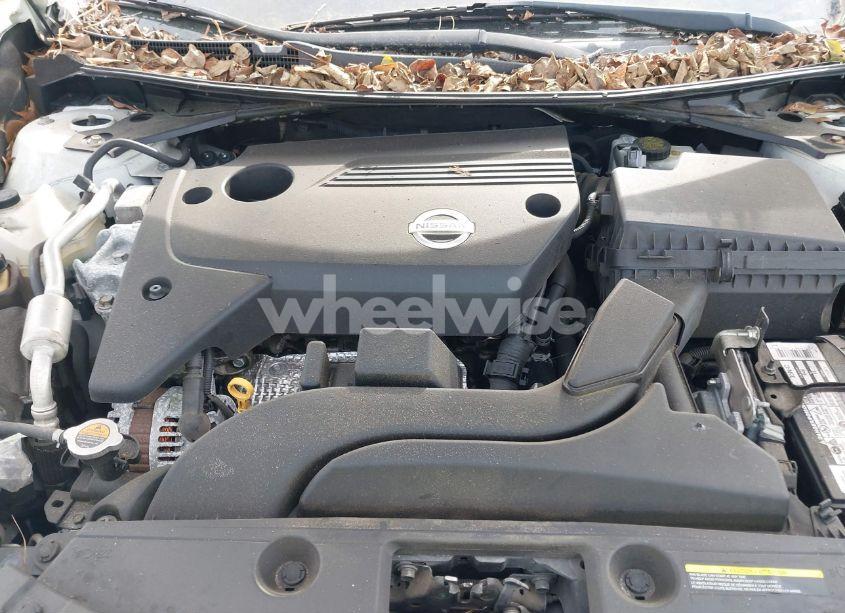 Photo 10 of 2013 Nissan Altima 2.5 S (VIN 1N4AL3AP5DC233956)