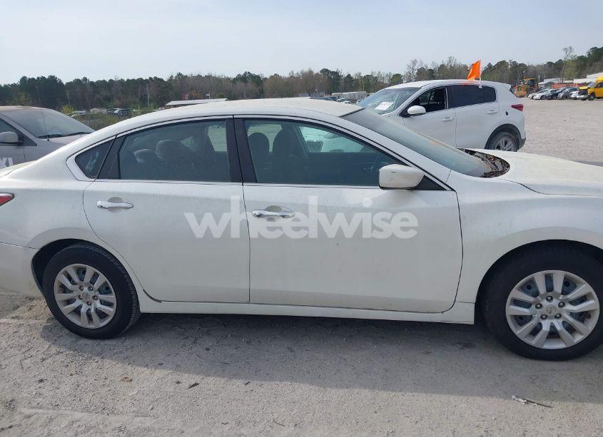 Photo 13 of 2013 Nissan Altima 2.5 S (VIN 1N4AL3AP5DC233956)