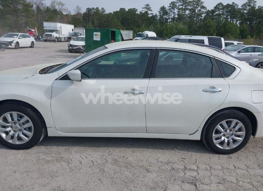 Photo 14 of 2013 Nissan Altima 2.5 S (VIN 1N4AL3AP5DC233956)