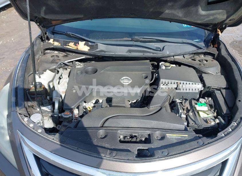 Photo 10 of 2013 Nissan Altima 2.5 S (VIN 1N4AL3AP5DC243421)