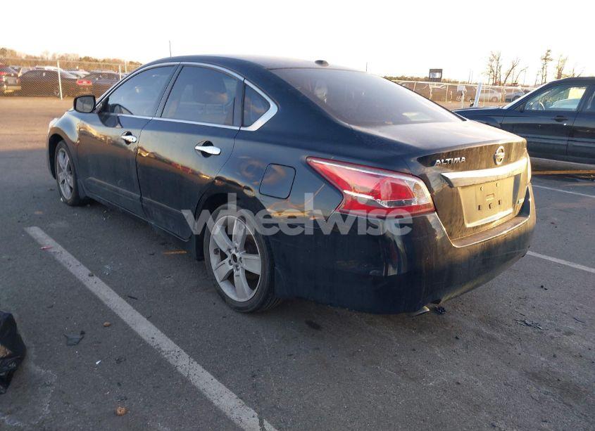Photo 3 of 2013 Nissan Altima 2.5 SL (VIN 1N4AL3AP5DC246223)