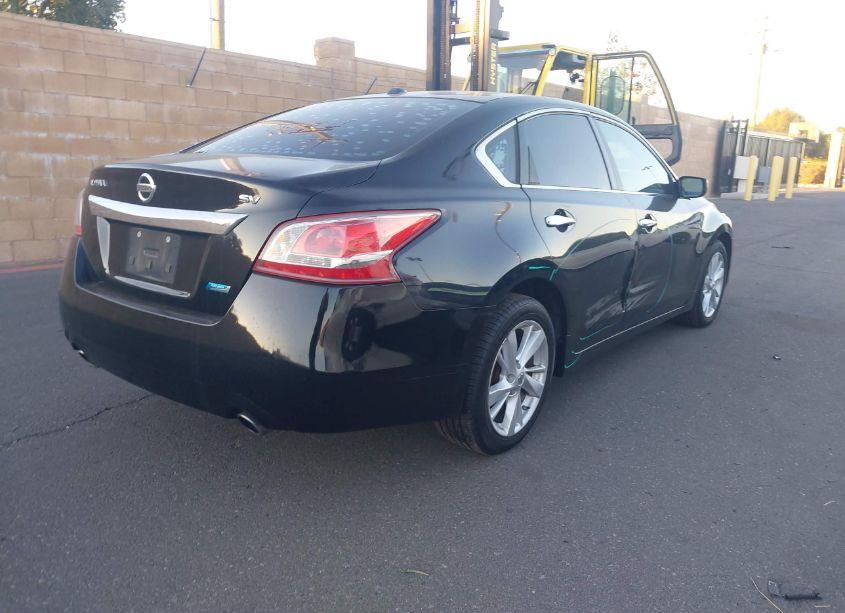 Photo 4 of 2013 Nissan Altima 2.5 SV (VIN 1N4AL3AP5DC261935)
